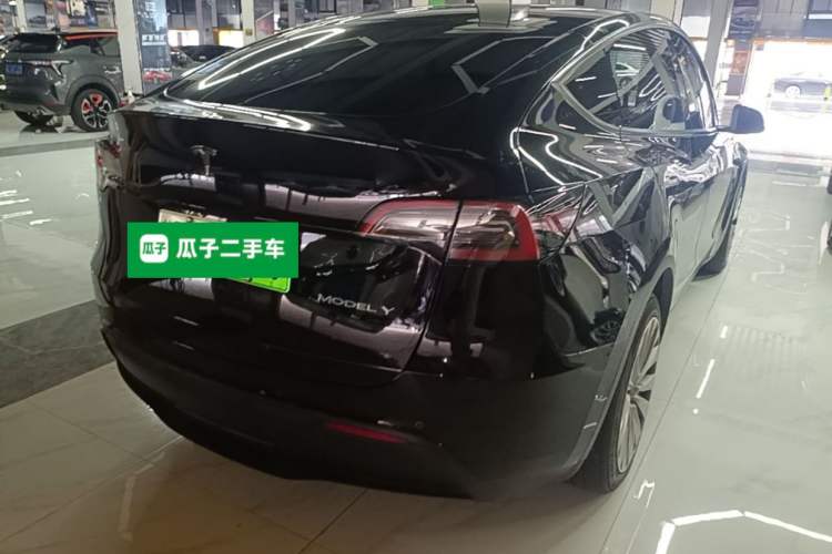 Used Tesla Model Y 2021 Long-Range All-Wheel-Drive Version 3D7 Rear Right 45 Deg