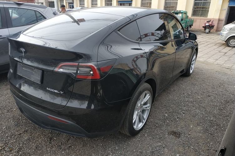 Used Tesla Model Y 2021 Standard Range Rear-Wheel Drive Version Rear Right 45 Deg
