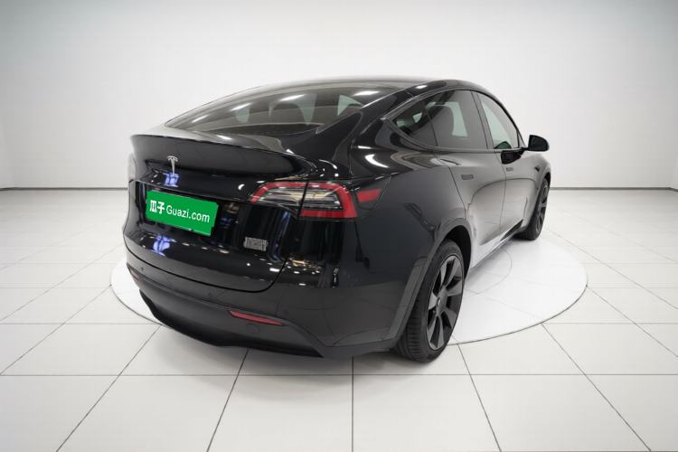 Used Tesla Model Y 2021 Long-Range All-Wheel-Drive Version 3D7 Rear Right 45 Deg