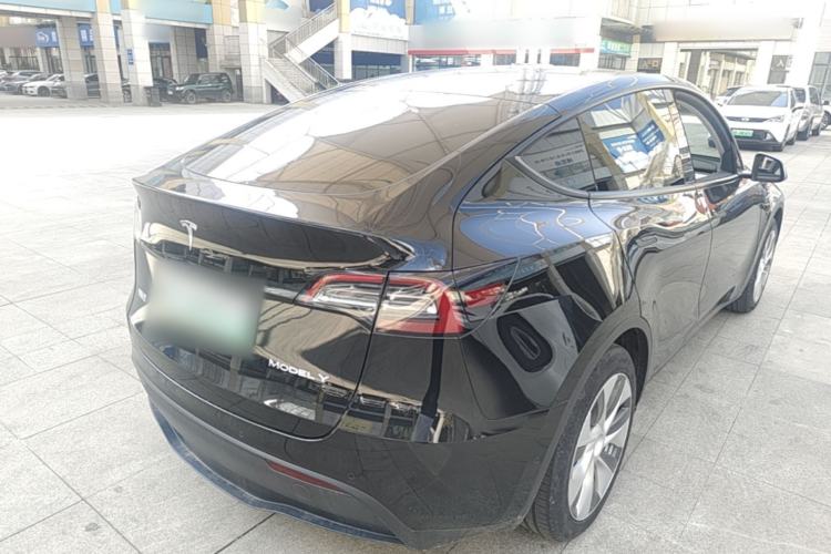 Used Tesla Model Y 2021 Standard Range Rear-Wheel Drive Version Rear Right 45 Deg