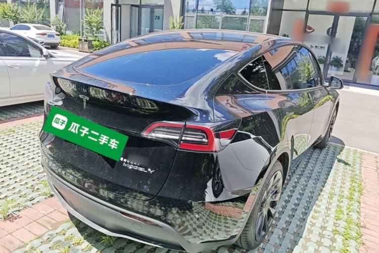 Used Tesla Model Y 2021 Standard Range Rear-Wheel Drive Version Rear Right 45 Deg