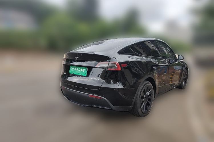 Used Tesla Model Y 2021 Standard Range Rear-Wheel Drive Version Rear Right 45 Deg