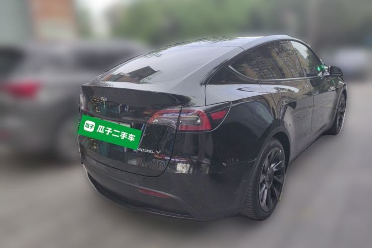 Used Tesla Model Y 2021 Standard Range Rear-Wheel Drive Version Rear Right 45 Deg