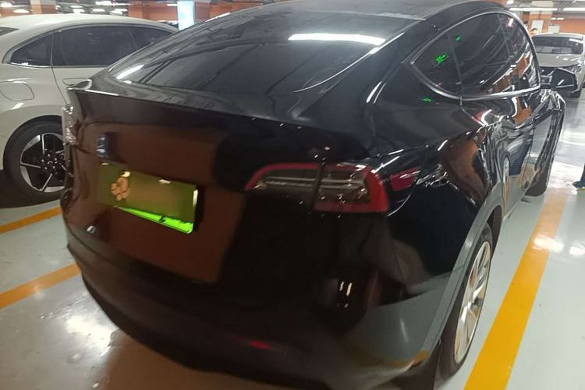 Used Tesla Model Y 2021 Standard Range Rear-Wheel Drive Version Rear Right 45 Deg