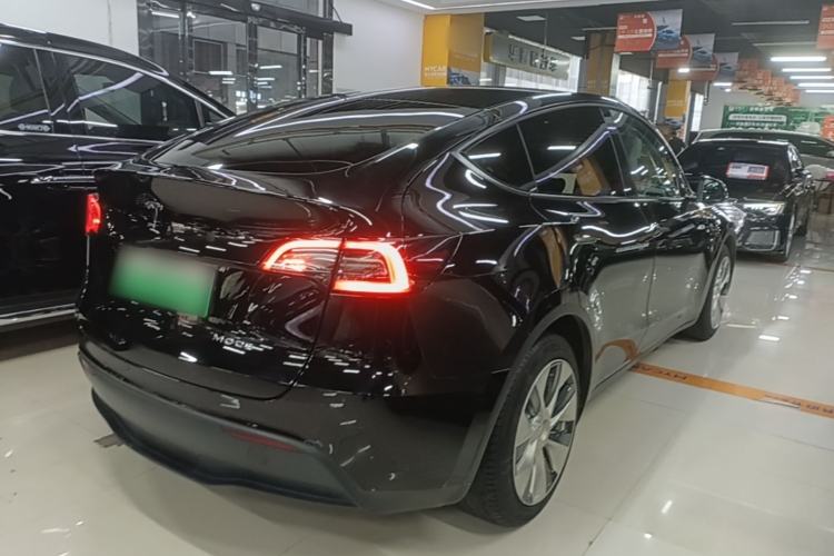 Used Tesla Model Y 2021 Long-Range All-Wheel-Drive Version Rear Right 45 Deg