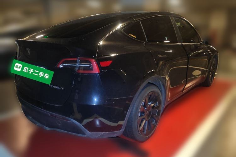Used Tesla Model Y 2021 Standard Range Rear-Wheel Drive Version Rear Right 45 Deg