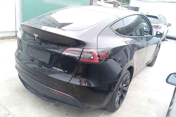 Used Tesla Model Y 2021 Long-Range All-Wheel-Drive Version Rear Right 45 Deg