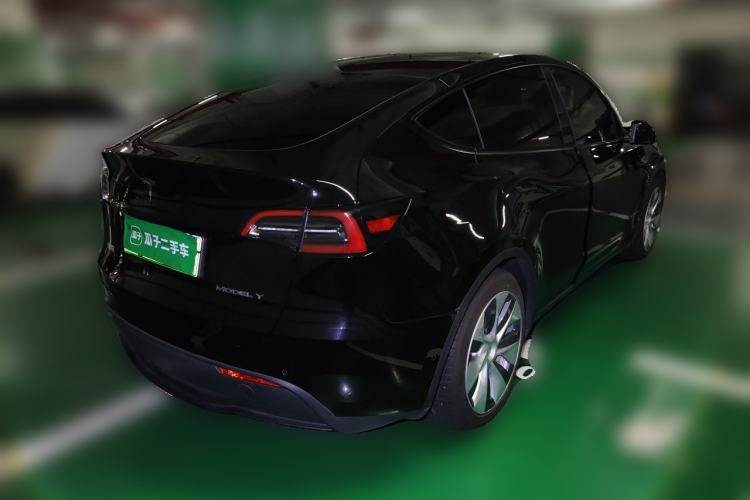 Used Tesla Model Y 2021 Standard Range Rear-Wheel Drive Version Rear Right 45 Deg