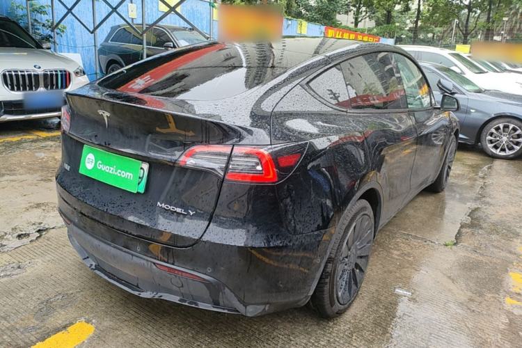 Used Tesla Model Y 2021 Standard Range Rear-Wheel Drive Version Rear Right 45 Deg