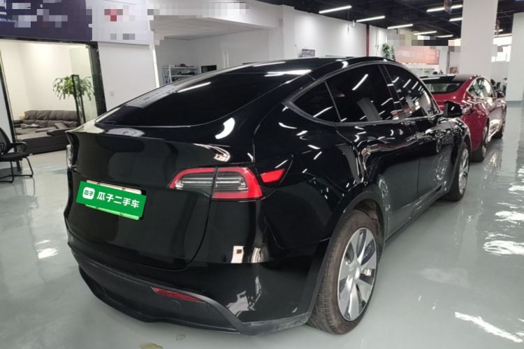 Used Tesla Model Y 2021 Standard Range Rear-Wheel Drive Version Rear Right 45 Deg