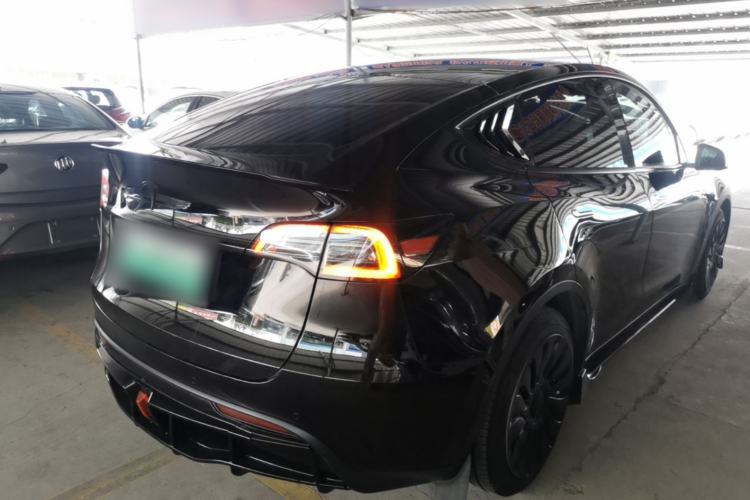Used Tesla Model Y 2021 Standard Range Rear-Wheel Drive Version Rear Right 45 Deg