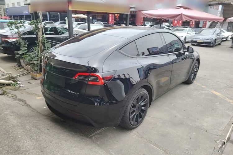 Used Tesla Model Y 2021 Standard Range Rear-Wheel Drive Version Rear Right 45 Deg