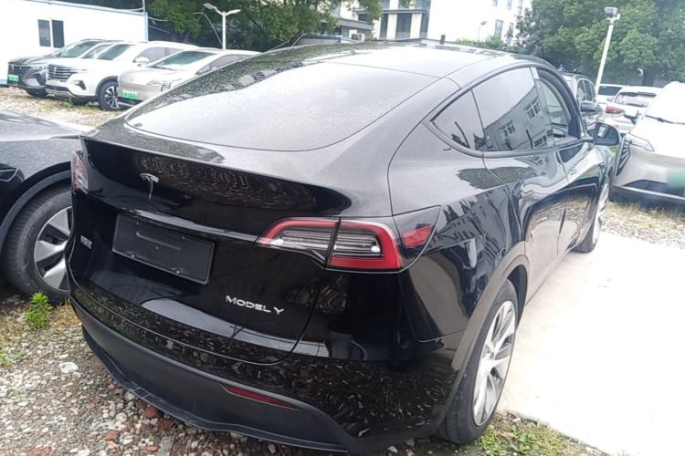 Used Tesla Model Y 2021 Long-Range All-Wheel-Drive Version 3D7 Rear Right 45 Deg