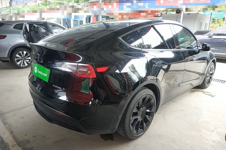 Used Tesla Model Y 2021 Standard Range Rear-Wheel Drive Version Rear Right 45 Deg