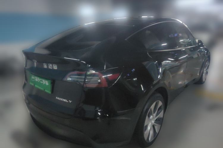Used Tesla Model Y 2021 Long-Range All-Wheel-Drive Version Rear Right 45 Deg