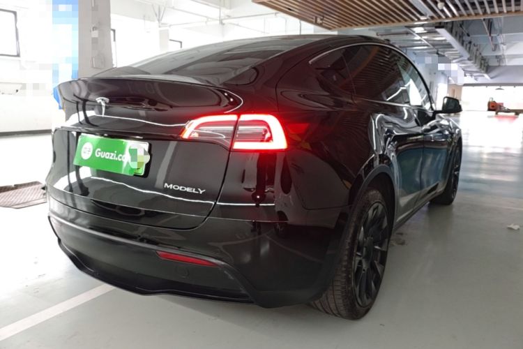 Used Tesla Model Y 2021 Long-Range All-Wheel-Drive Version Rear Right 45 Deg