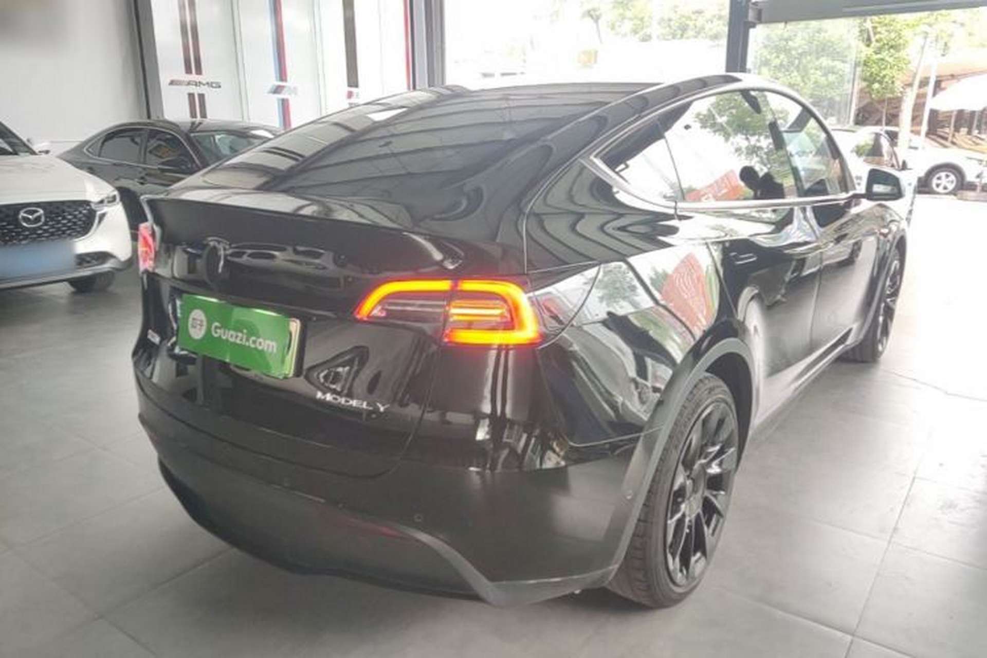 Used Tesla Model Y 2021 Standard Range Rear-Wheel Drive Version Rear Right 45 Deg