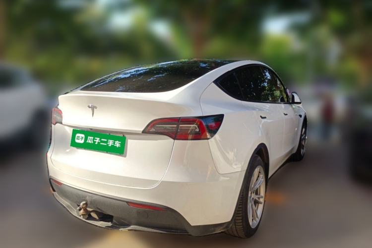 Used Tesla Model Y 2021 Standard Range Rear-Wheel Drive Version Rear Right 45 Deg