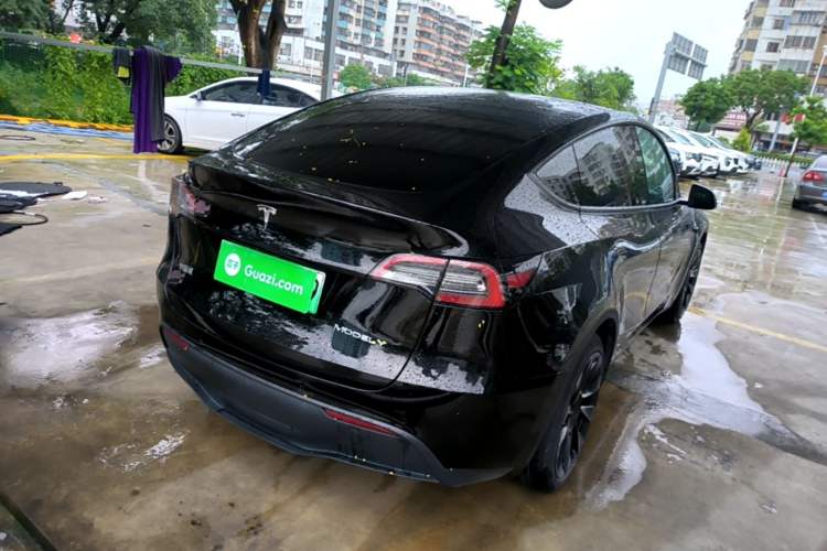 Used Tesla Model Y 2021 Standard Range Rear-Wheel Drive Version Rear Right 45 Deg