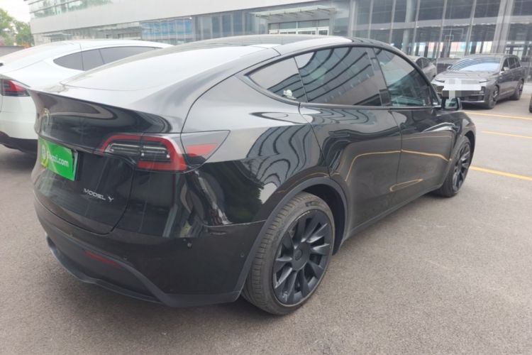 Used Tesla Model Y 2021 Standard Range Rear-Wheel Drive Version Rear Right 45 Deg