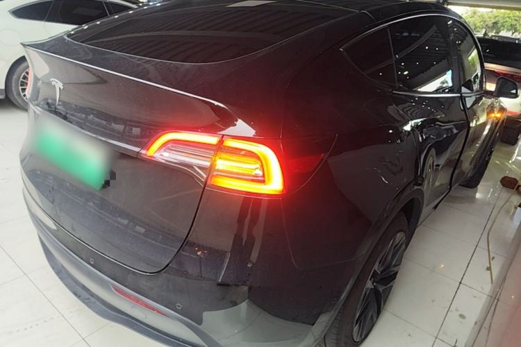 Used Tesla Model Y 2021 Standard Range Rear-Wheel Drive Version Rear Right 45 Deg