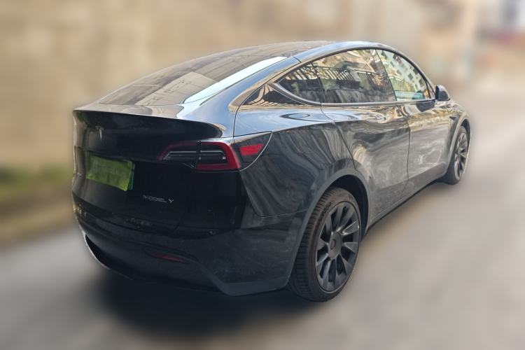 Used Tesla Model Y 2021 Long-Range All-Wheel-Drive Version 3D7 Rear Right 45 Deg