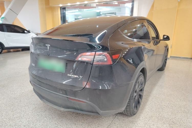 Used Tesla Model Y 2021 Long-Range All-Wheel-Drive Version Rear Right 45 Deg
