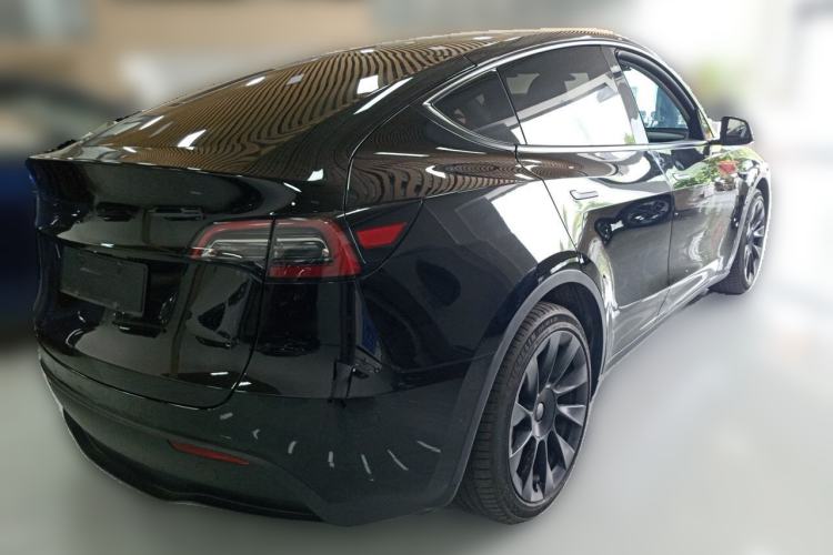 Used Tesla Model Y 2021 Standard Range Rear-Wheel Drive Version Rear Right 45 Deg