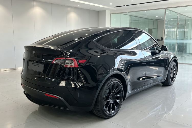 Used Tesla Model Y 2021 Standard Range Rear-Wheel Drive Version Rear Right 45 Deg