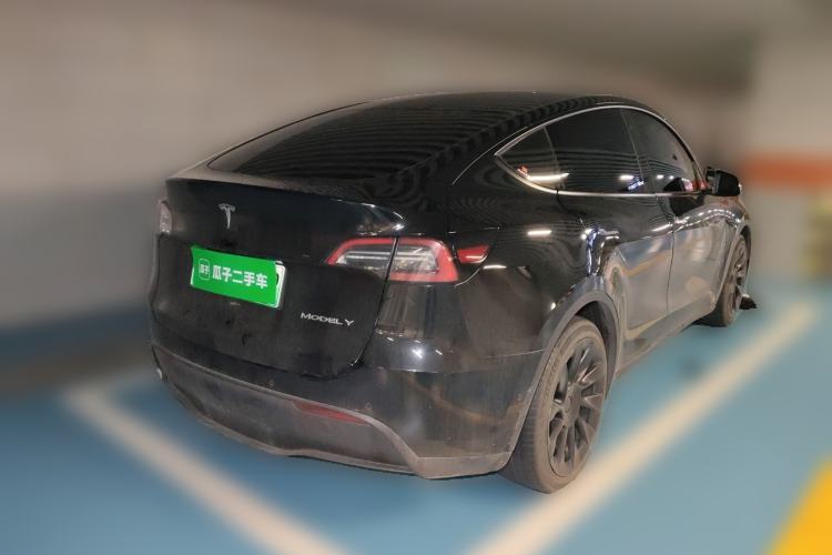 Used Tesla Model Y 2021 Standard Range Rear-Wheel Drive Version Rear Right 45 Deg