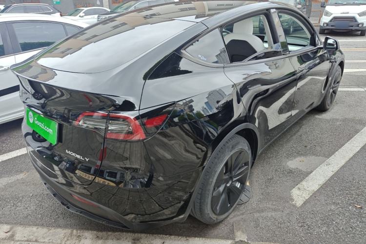 Used Tesla Model Y 2021 Standard Range Rear-Wheel Drive Version Rear Right 45 Deg