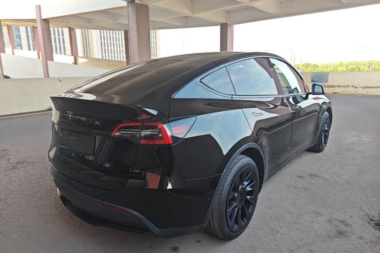 Used Tesla Model Y 2021 Standard Range Rear-Wheel Drive Version Rear Right 45 Deg