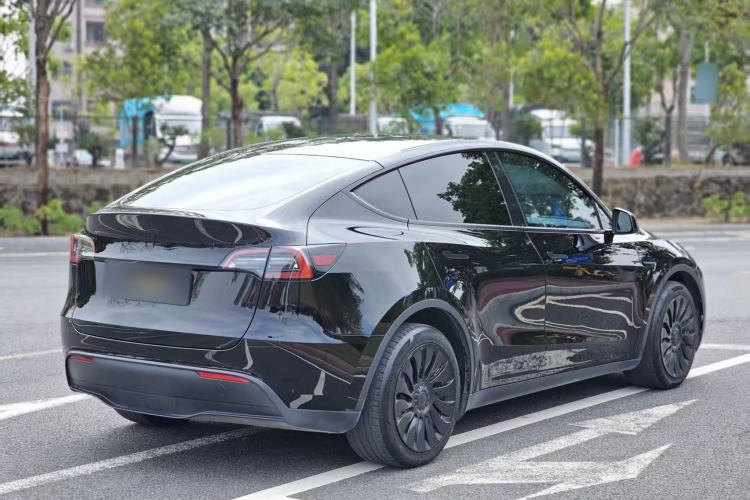 Used Tesla Model Y 2021 Standard Range Rear-Wheel Drive Version Rear Right 45 Deg