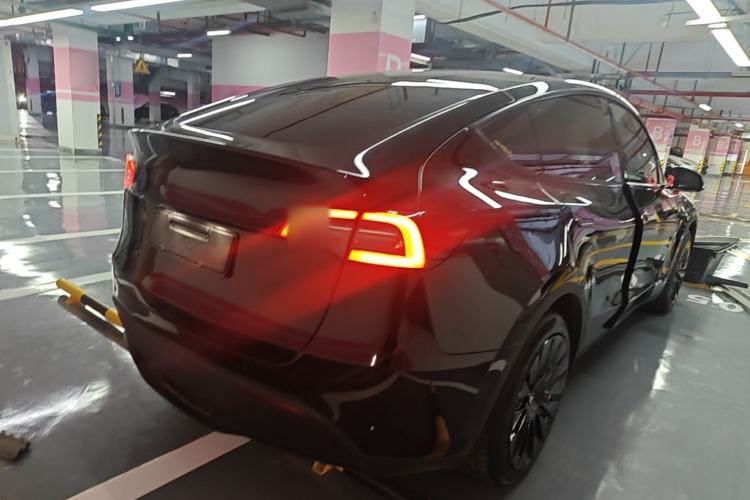 Used Tesla Model Y 2021 Standard Range Rear-Wheel Drive Version Rear Right 45 Deg