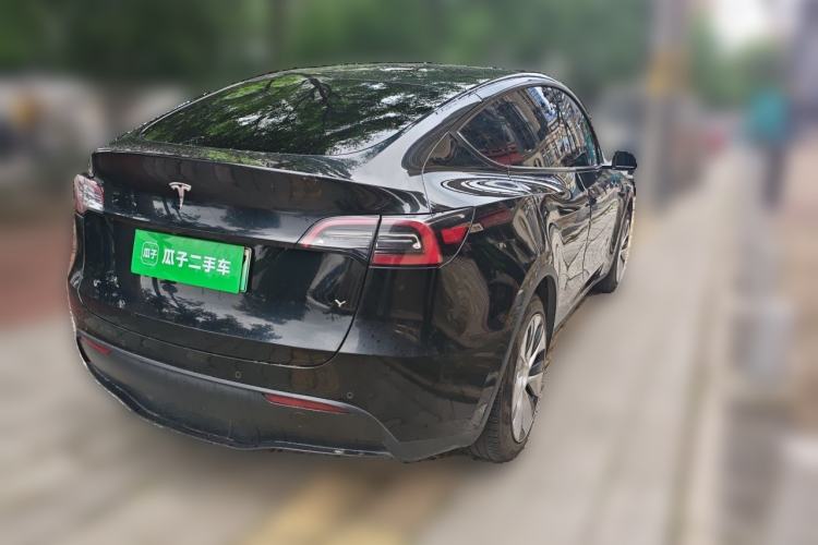 Used Tesla Model Y 2021 Long-Range All-Wheel-Drive Version Rear Right 45 Deg