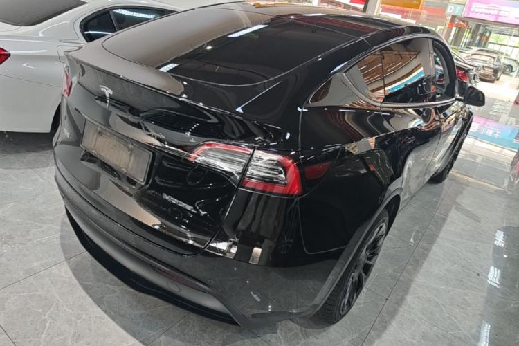Used Tesla Model Y 2021 Standard Range Rear-Wheel Drive Version Rear Right 45 Deg