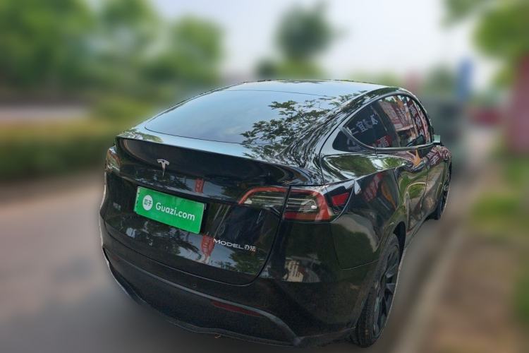 Used Tesla Model Y 2021 Standard Range Rear-Wheel Drive Version Rear Right 45 Deg