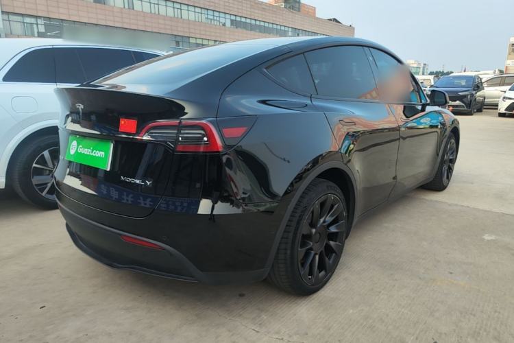 Used Tesla Model Y 2021 Standard Range Rear-Wheel Drive Version Rear Right 45 Deg