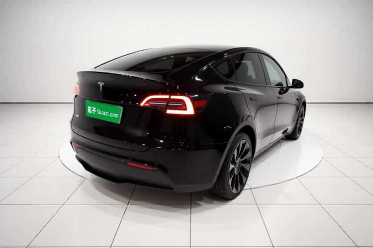 Used Tesla Model Y 2021 Long-Range All-Wheel-Drive Version 3D7 Rear Right 45 Deg