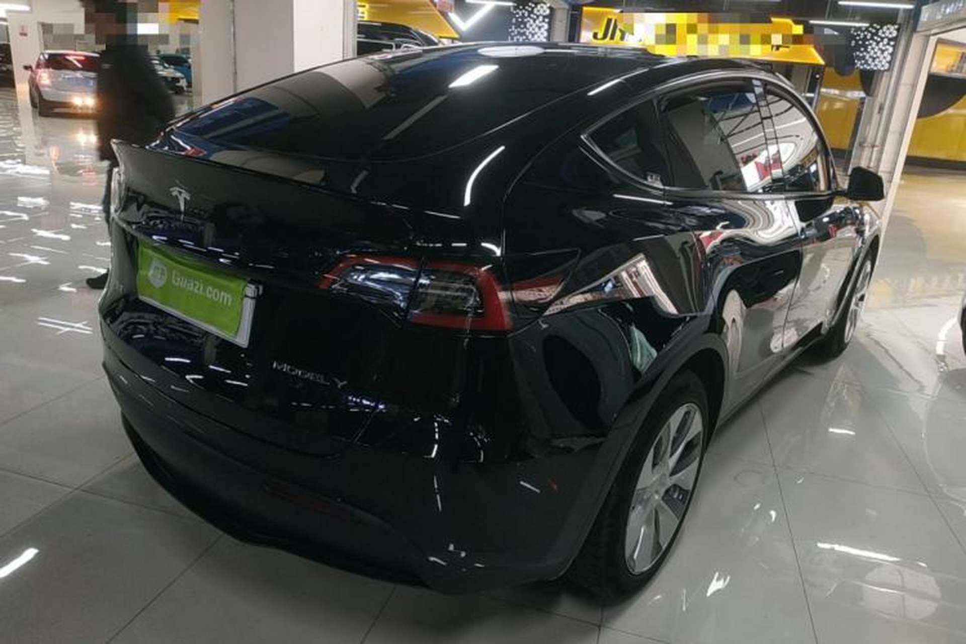 Used Tesla Model Y 2021 Standard Range Rear-Wheel Drive Version Rear Right 45 Deg