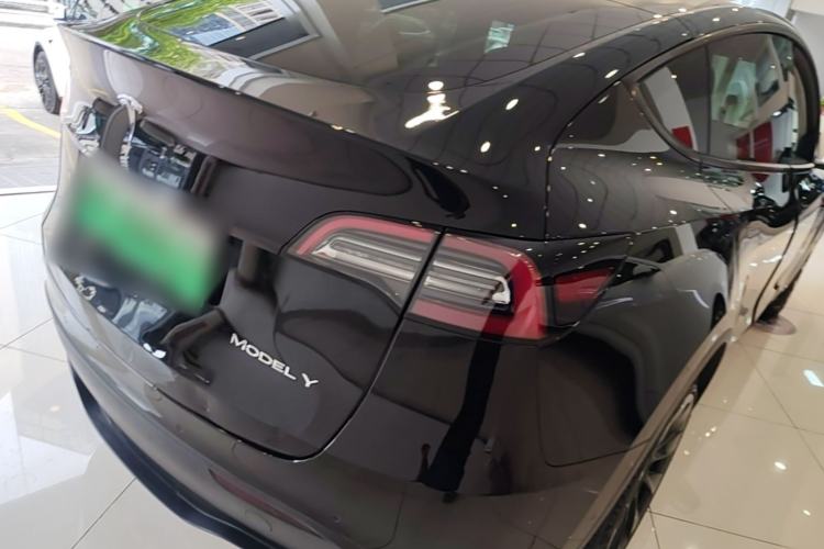 Used Tesla Model Y 2021 Long-Range All-Wheel-Drive Version Rear Right 45 Deg