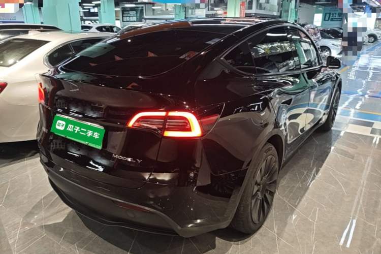 Used Tesla Model Y 2021 Standard Range Rear-Wheel Drive Version Rear Right 45 Deg
