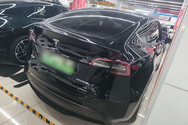 Used Tesla Model Y 2021 Long-Range All-Wheel-Drive Version Rear Right 45 Deg