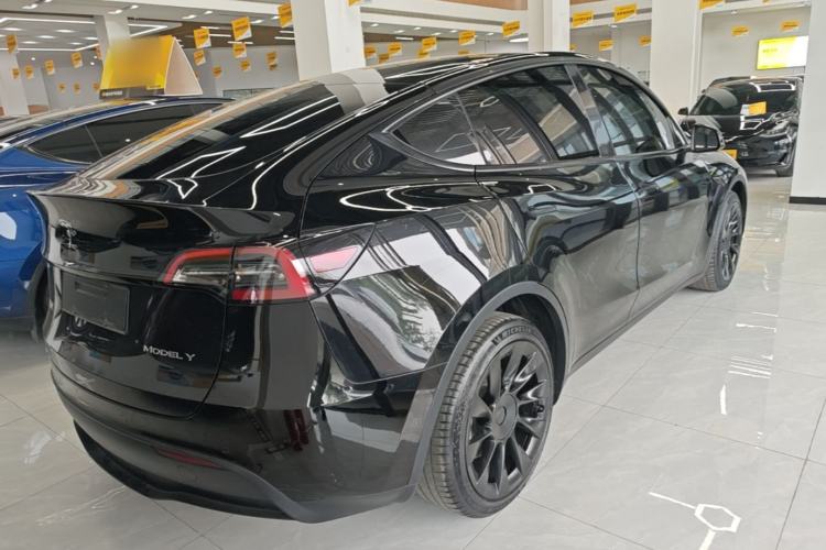 Used Tesla Model Y 2021 Long-Range All-Wheel-Drive Version 3D7 Rear Right 45 Deg