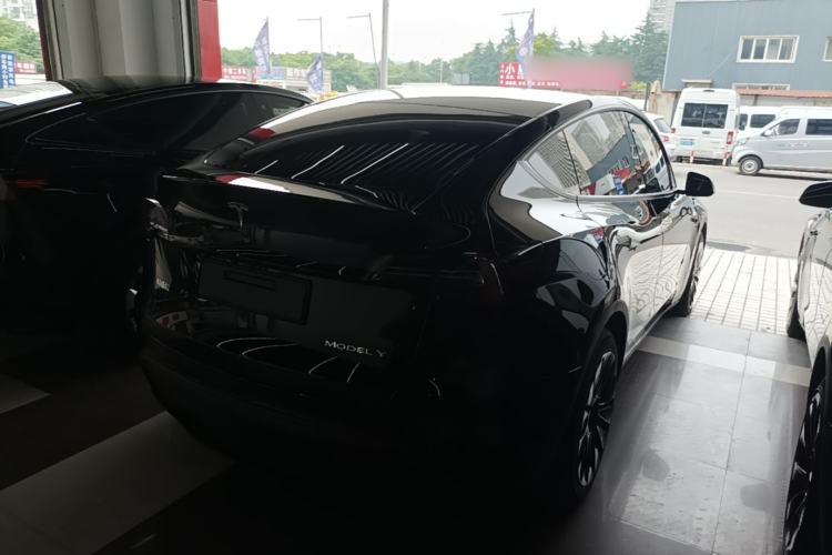 Used Tesla Model Y 2021 Standard Range Rear-Wheel Drive Version Rear Right 45 Deg