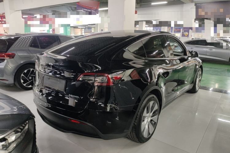 Used Tesla Model Y 2021 Long-Range All-Wheel-Drive Version Rear Right 45 Deg