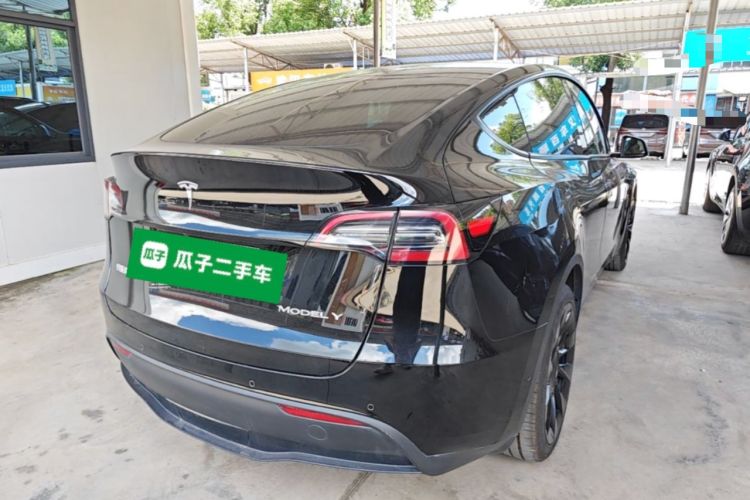Used Tesla Model Y 2021 Standard Range Rear-Wheel Drive Version Rear Right 45 Deg