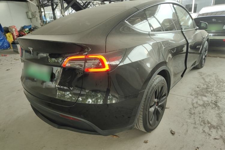 Used Tesla Model Y 2021 Long-Range All-Wheel-Drive Version Rear Right 45 Deg