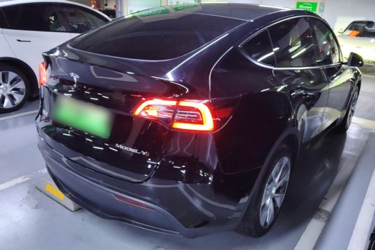 Used Tesla Model Y 2021 Standard Range Rear-Wheel Drive Version Rear Right 45 Deg