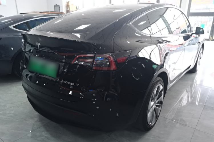 Used Tesla Model Y 2021 Standard Range Rear-Wheel Drive Version Rear Right 45 Deg